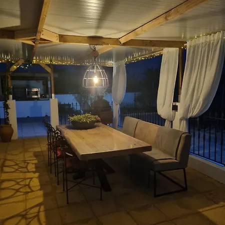 Casa Blanca Bed and breakfast *